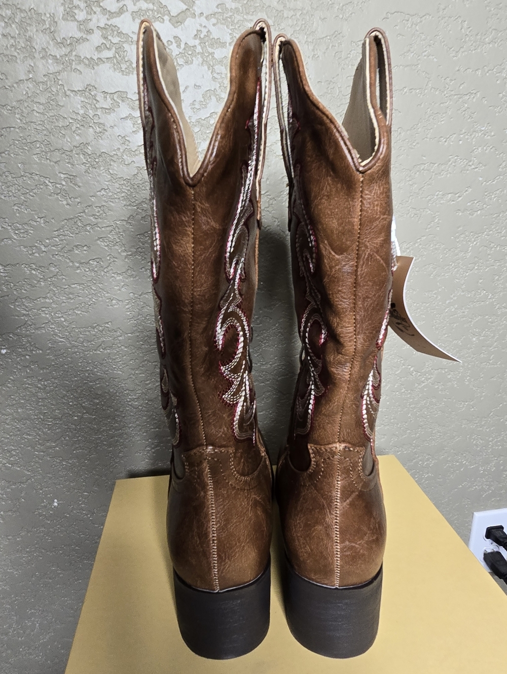 NIB! Sysoleforr Ladies Western Embroidered Cowboy Boots - Square Toe - Picture 3 of 4